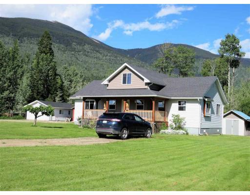 910 AIRPORT ROAD, mcbride, British Columbia