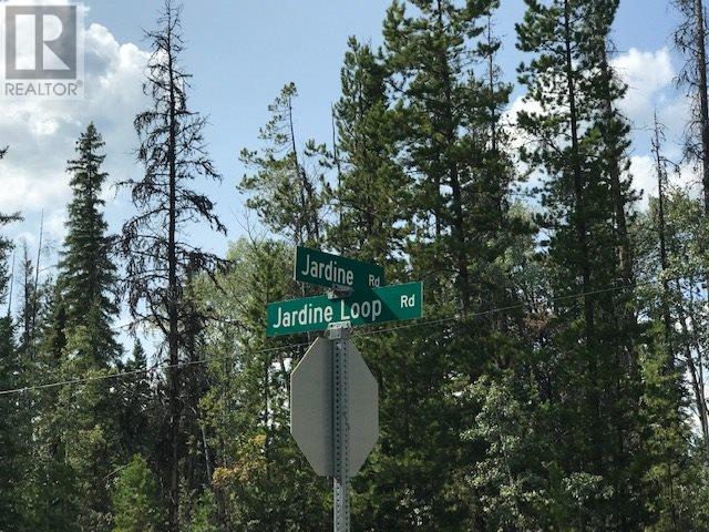 LOT E JARDINE LOOP ROAD, cluculz lake, British Columbia